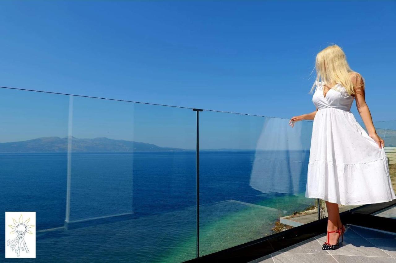 Hotel Nili Deluxe Sarandë Exterior foto