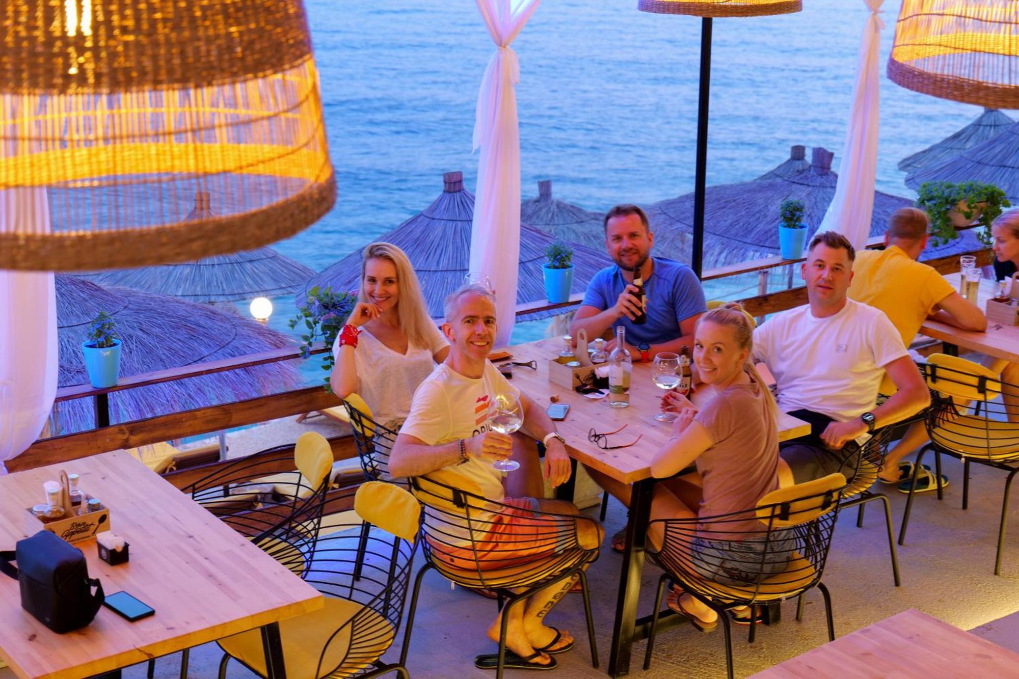 Hotel Nili Deluxe Sarandë Exterior foto